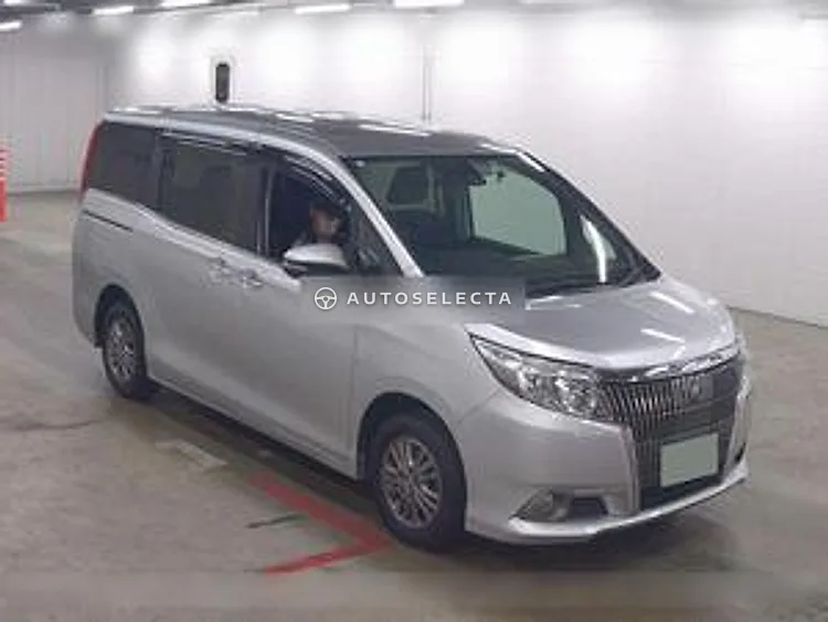 Toyota Esquire 2016, photo 1 of 1
