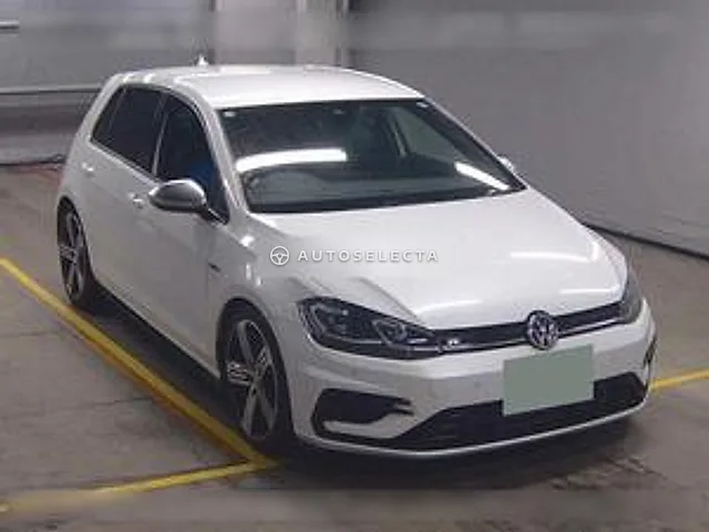 Volkswagen Golf R 2019, auction grade 4.5