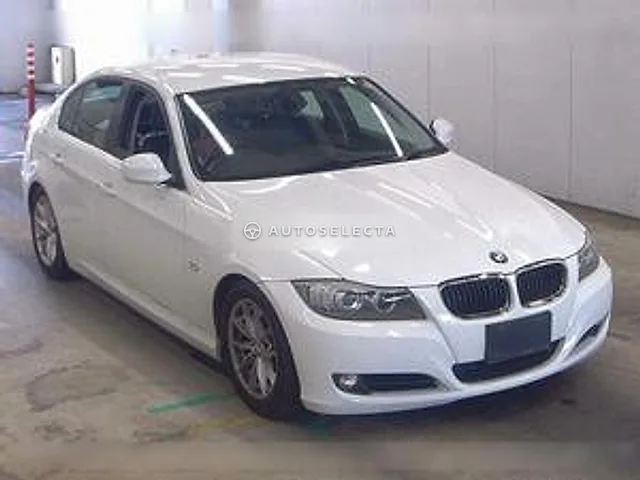 BMW 3 Series 2011