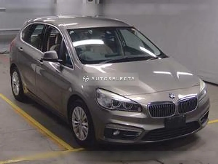 BMW 2 Series 2015, photo 1 of 6