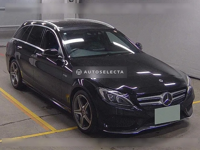 Mercedes-Benz C-Class Station Wagon 2018, auction grade 4