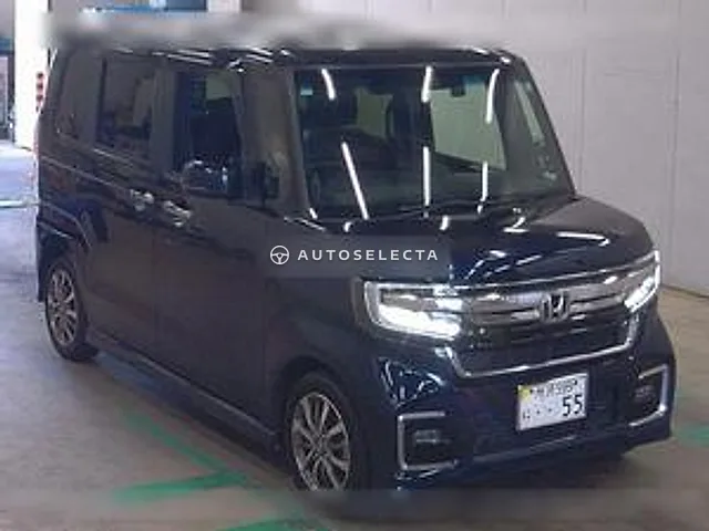 Honda N-BOX Custom 2023, auction grade 4