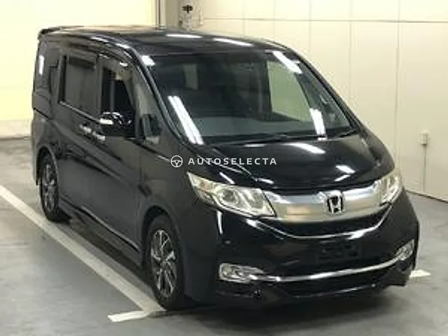 Honda Stepwgn 2015, auction grade R