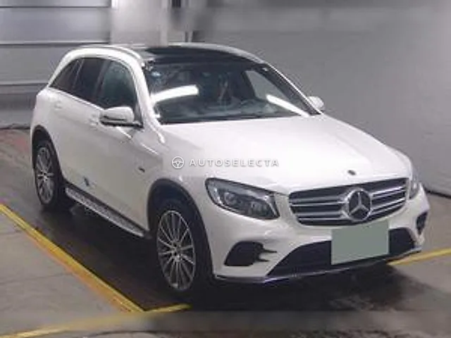 Mercedes-Benz GLC-Class 2019, auction grade 4.5