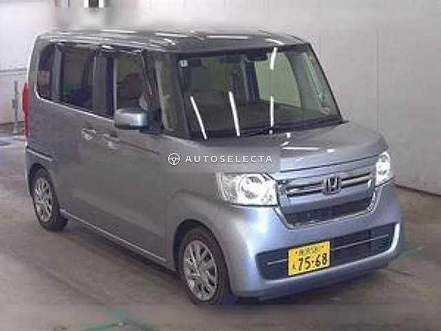 Honda N-BOX 2022, auction grade 3
