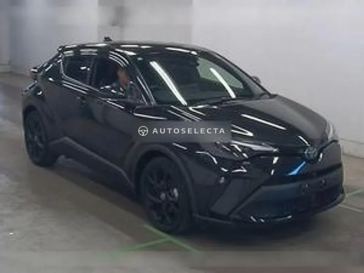Toyota C-HR 2021, photo 1 of 1