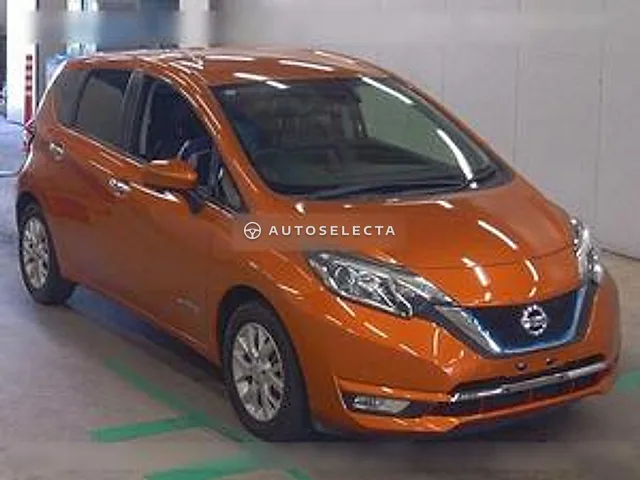 Nissan Note 2017, auction grade 3