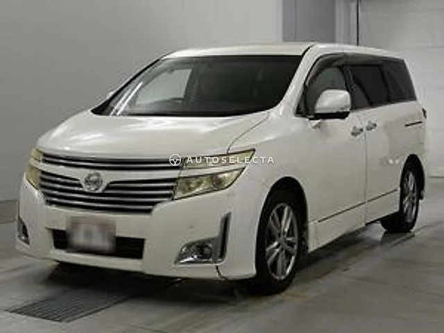 Nissan Elgrand 2011
