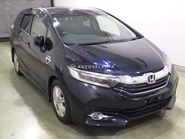 Honda Shuttle 2015, auction grade 3.5