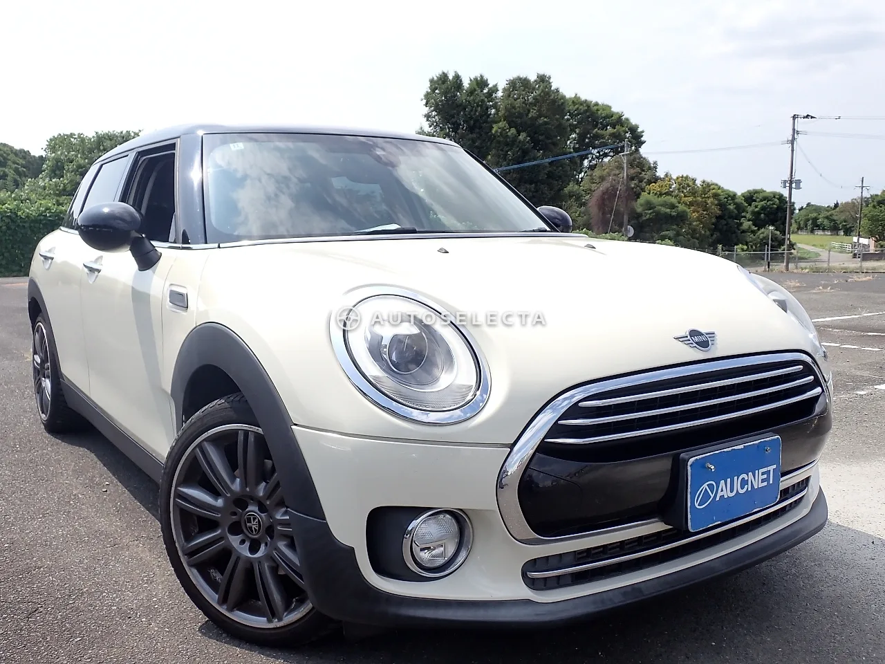 MINI 2018, photo 1 of 11