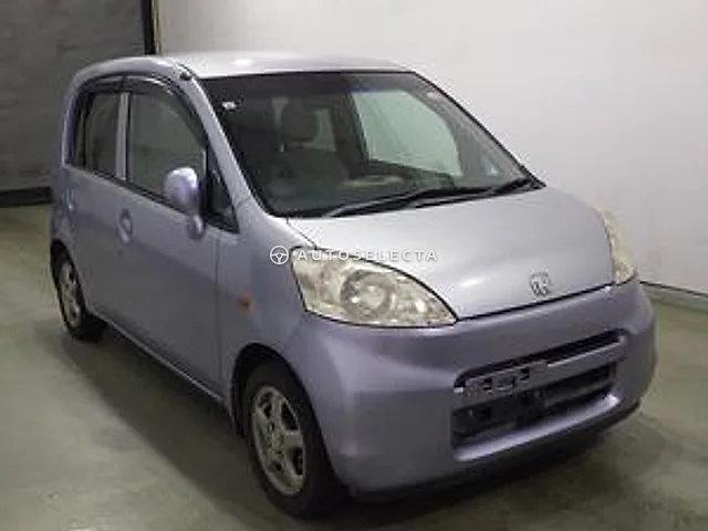 Honda Life 2007, auction grade R
