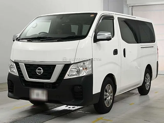 Nissan NV350 Caravan 2021, auction grade 4