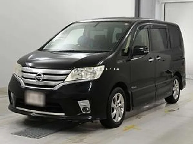 Nissan Serena 2013