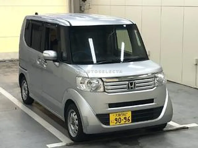 Honda N-BOX 2014, auction grade 3.5