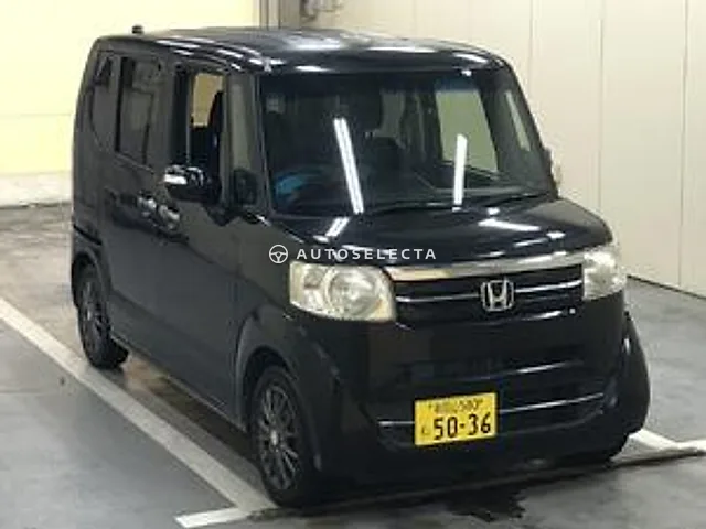 Honda N-BOX 2016, auction grade 3.5