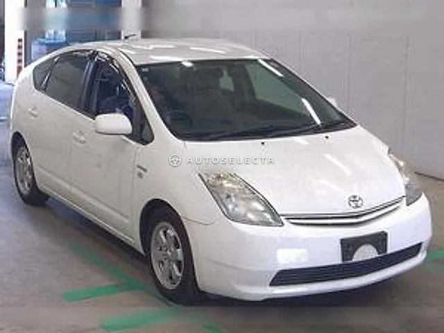 Toyota Prius 2010, auction grade 3.5