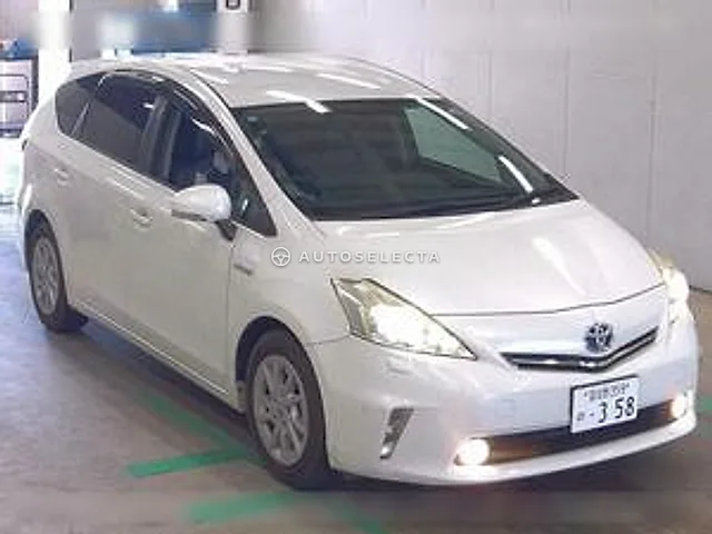 Toyota Prius Alpha 2011, auction grade 4