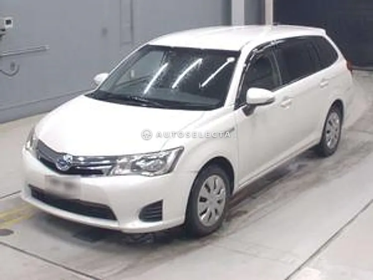 Toyota Corolla Fielder 2014, photo 1 of 1