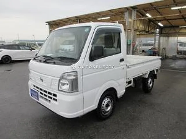 Nissan NT100 Clipper 2022, auction grade 3.5
