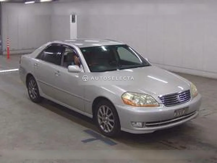 Toyota Mark II 2004, photo 1 of 1