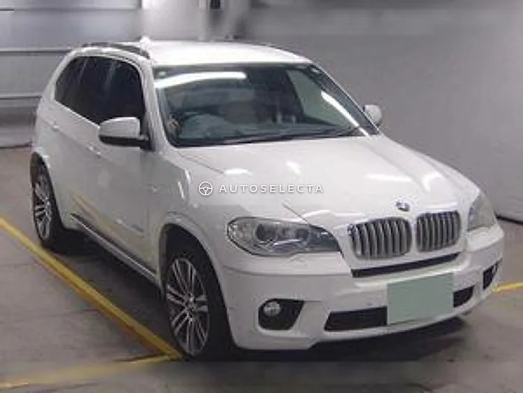 BMW X5 2011, photo 1 of 6