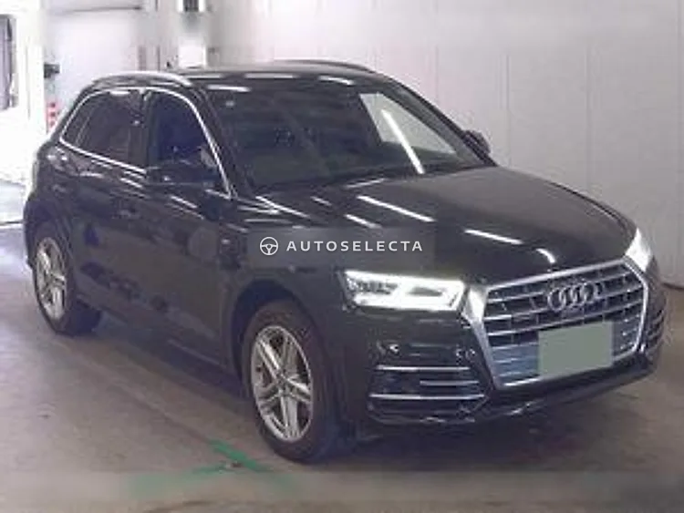 Audi Q5 2020, photo 1 of 1