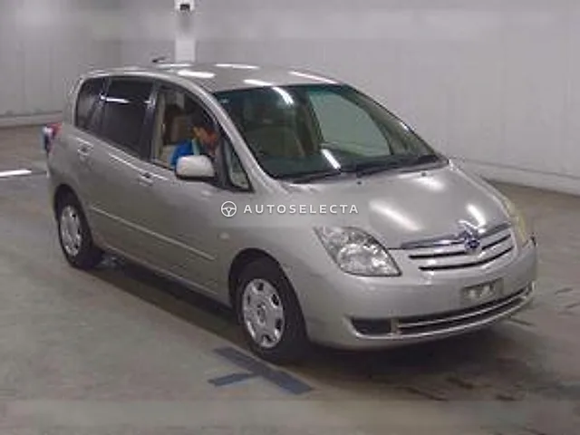 Toyota Corolla Spacio 2004, auction grade R