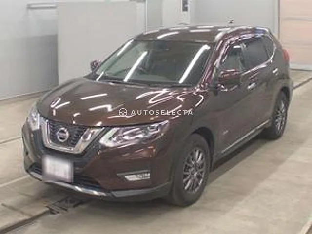 Nissan X-Trail 2018, auction grade 4