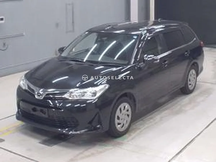 Toyota Corolla Fielder 2018, photo 1 of 1