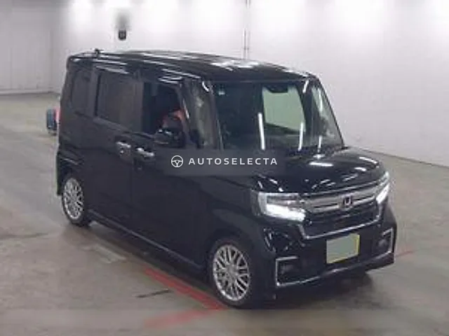 Honda N-BOX Custom 2021, auction grade 4