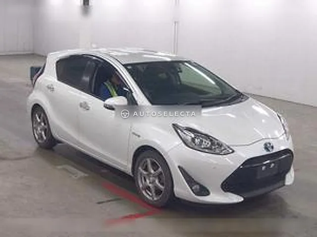 Toyota Aqua 2019, auction grade 4