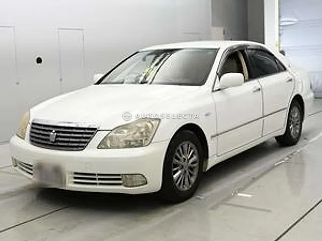Toyota Crown 2006, auction grade R
