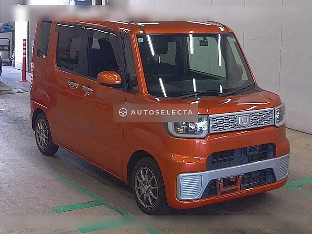 Daihatsu Wake 2015, auction grade 3