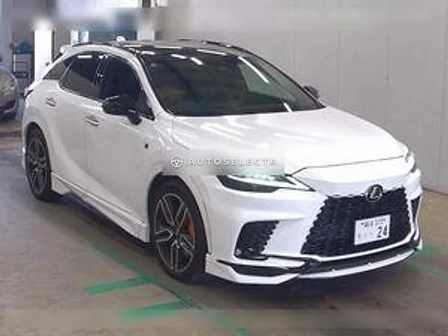 Lexus RX 2023, auction grade 5