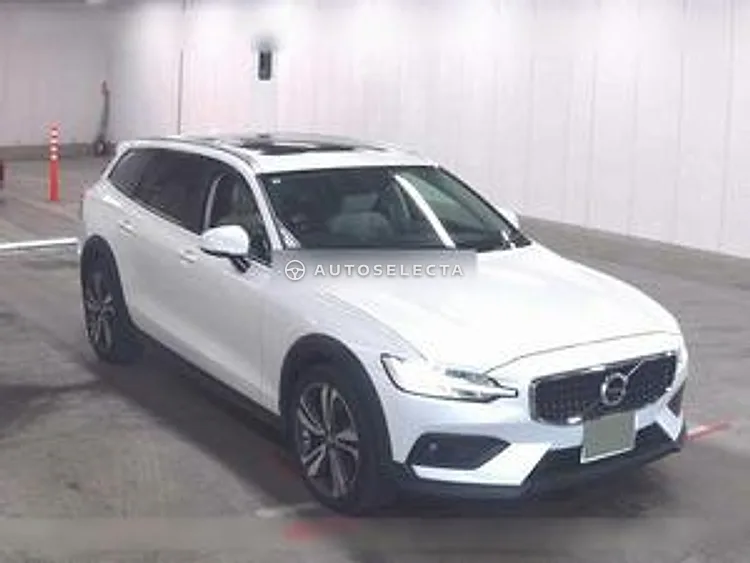 Volvo V60 2021, photo 1 of 1