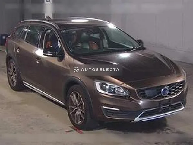 Volvo V60 2016, auction grade 4