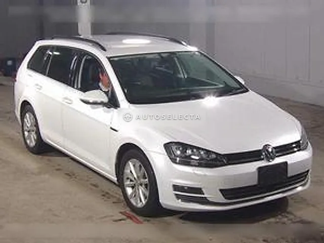 Volkswagen Golf Variant 2015, auction grade 4.5
