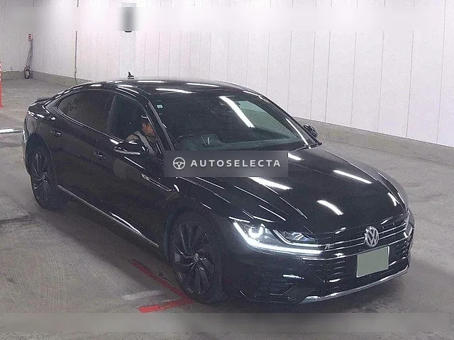 Volkswagen Arteon 2017, auction grade 4