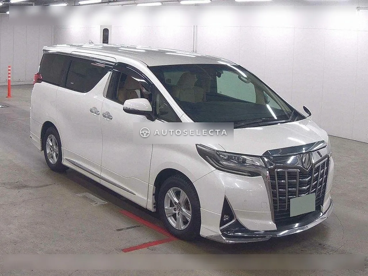 Toyota Alphard 2018, photo 1 of 1
