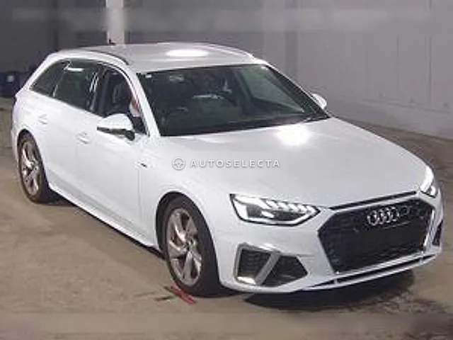 Audi A4 Avant 2023, auction grade 3.5