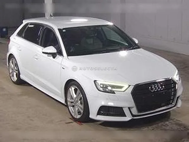 Audi A3 2019, auction grade R