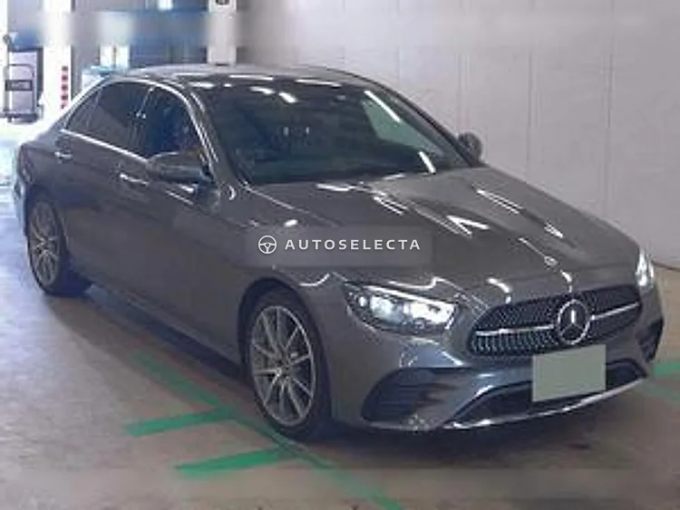 Mercedes-Benz E-Class 2022, photo 1 of 1