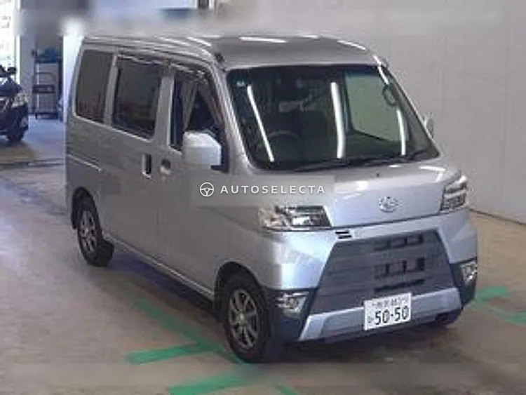 Daihatsu Hijet Cargo 2020, photo 1 of 1