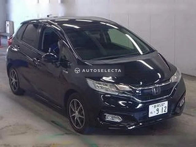 Honda Fit Hybrid 2018, auction grade 4