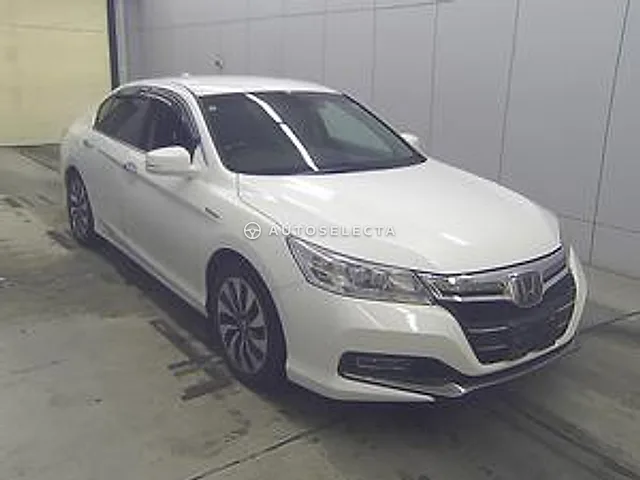 Honda Accord 2013, auction grade 3.5