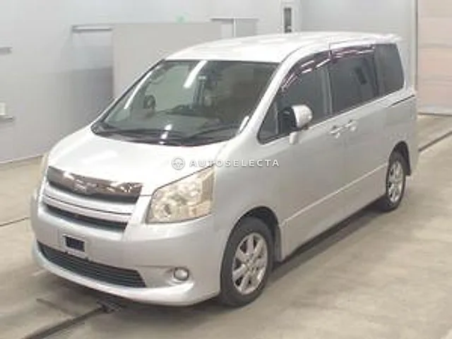 Toyota Noah 2009, auction grade R