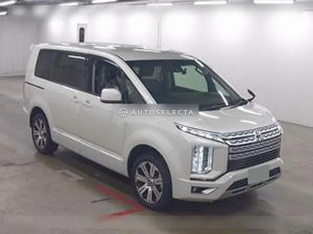 Mitsubishi Delica D:5 2021, auction grade 4.5
