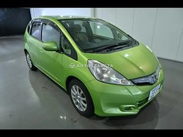 Honda Fit 2010, auction grade R