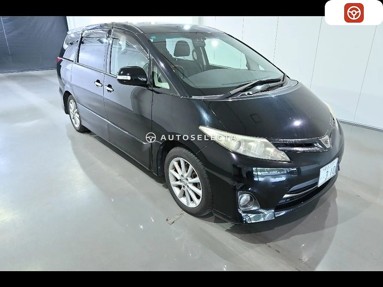 Toyota Estima 2011, photo 1 of 1