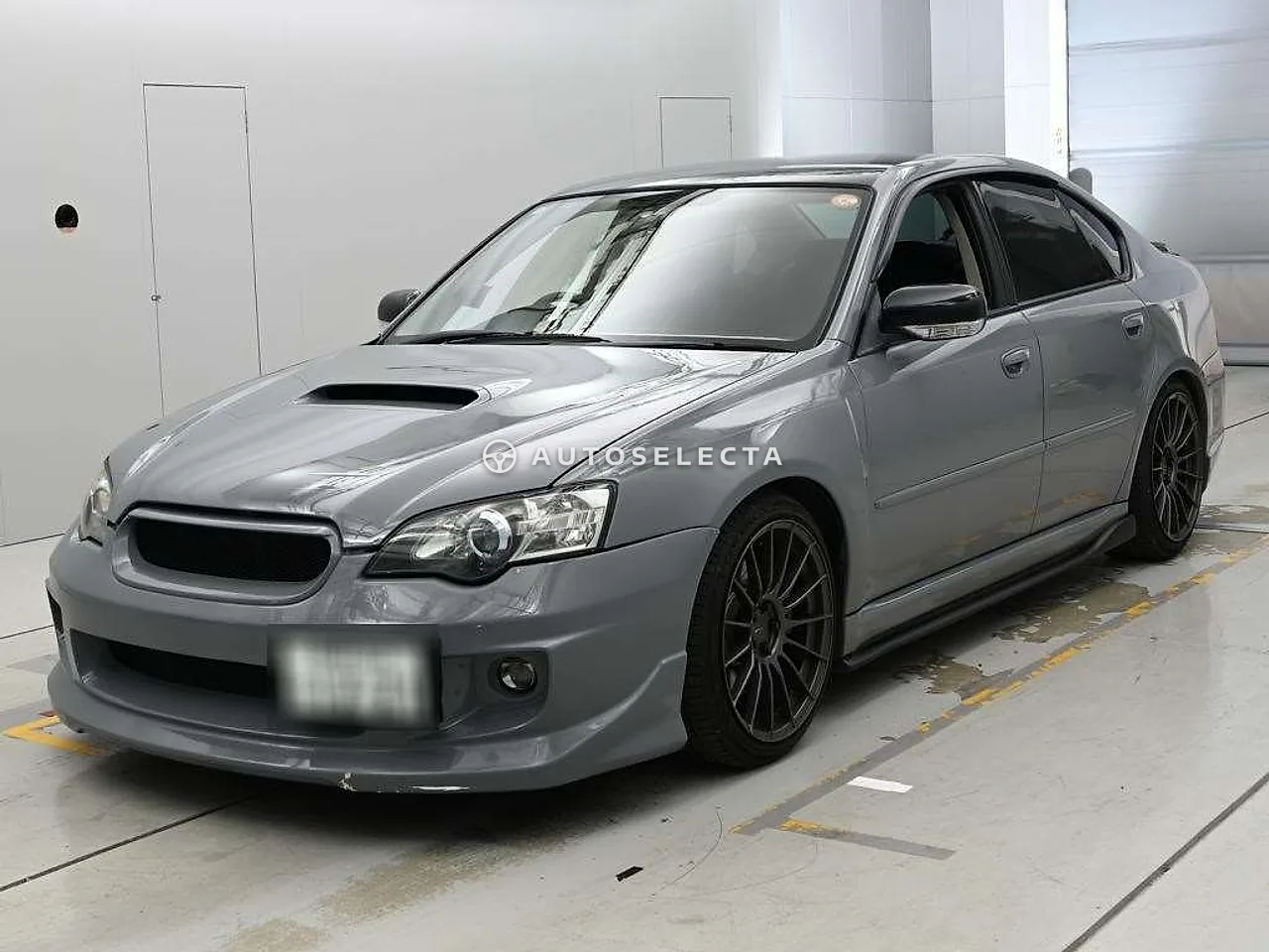 Subaru Legacy B4 2004, photo 1 of 1